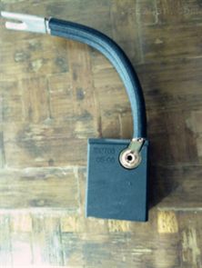 進口碳刷td2703,td2703碳刷 廣州直流電機修理廠